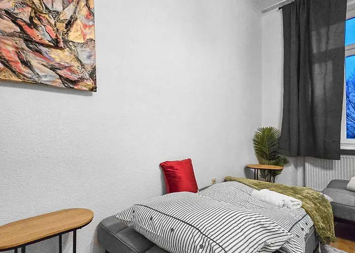 Apartment Near Taborstrasse 2bedrooms For 4